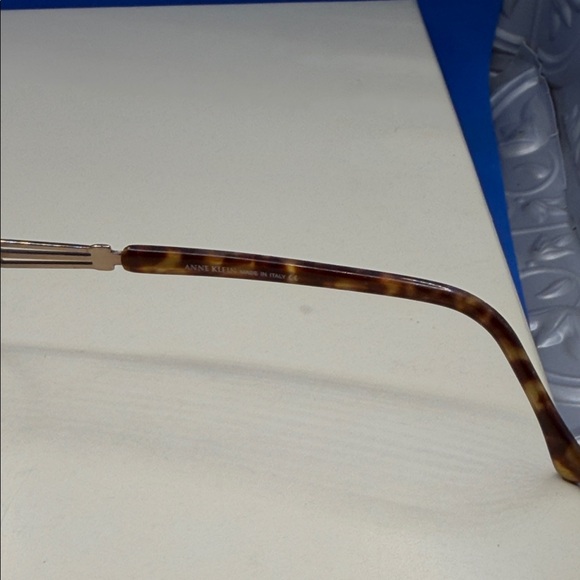 Anne Klein gold and Brown Eyeglass frames only 2003‎  K1028  53  16 130 main image 7